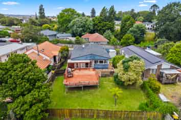 15 Romford Road, Papatoetoe
