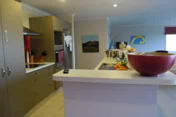 2 Ken Wadsworth Way, Stoke