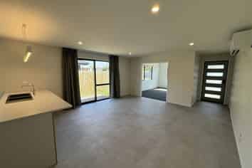 32 Glovers Road, Halswell