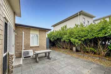 25 Norwood Drive, Flat Bush