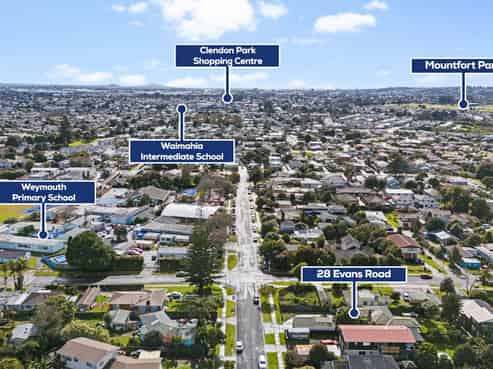 28 Evans Road, Weymouth