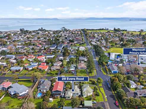 28 Evans Road, Weymouth