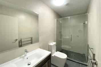 6/7 Stamford Park Road, Mount Roskill