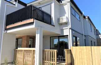 6/7 Stamford Park Road, Mount Roskill