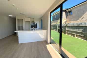 6/7 Stamford Park Road, Mount Roskill