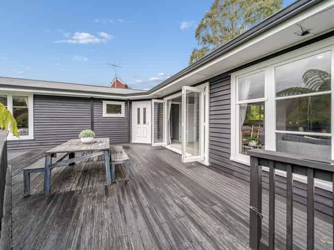 76 Wyndham Road, Pinehaven