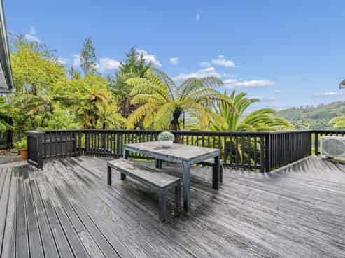 76 Wyndham Road, Pinehaven