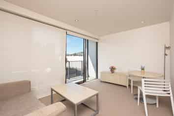 42/13 College Street, Te Aro