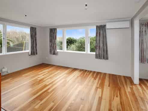 16 Komata Grove, Waitangirua