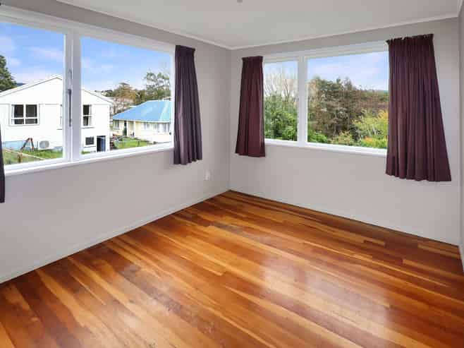 16 Komata Grove, Waitangirua