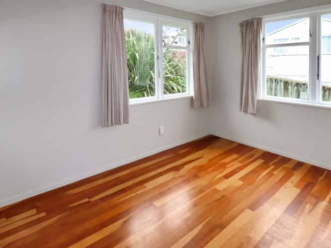 16 Komata Grove, Waitangirua