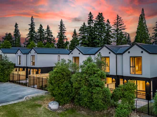 2/12-14 Jacks Pass Road, Hanmer Springs