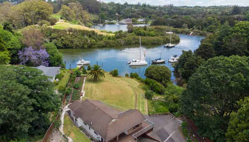24 James Kemp Place, Kerikeri