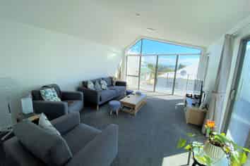 2/79 Beachville Road, Redcliffs