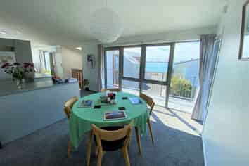 2/79 Beachville Road, Redcliffs