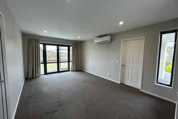 52D Marshland Road, Shirley