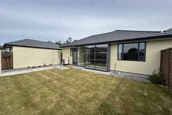 52D Marshland Road, Shirley