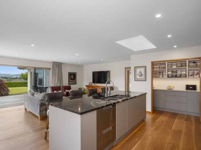 547 Cambridge Road, Tauriko