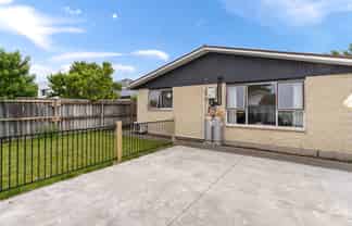 4/8 Peer Street, Upper Riccarton