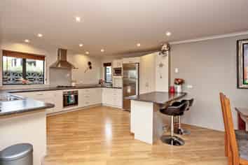 15 Skye Street, Heidelberg