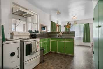 15 Adams Street, Waihi