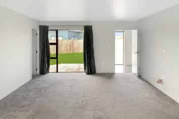 8 Gladys Place, Levin