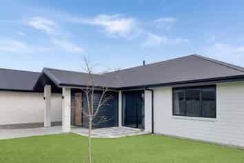 8 Gladys Place, Levin