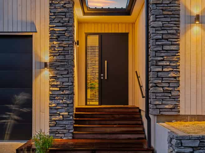 11 Rua Street, Albert Town