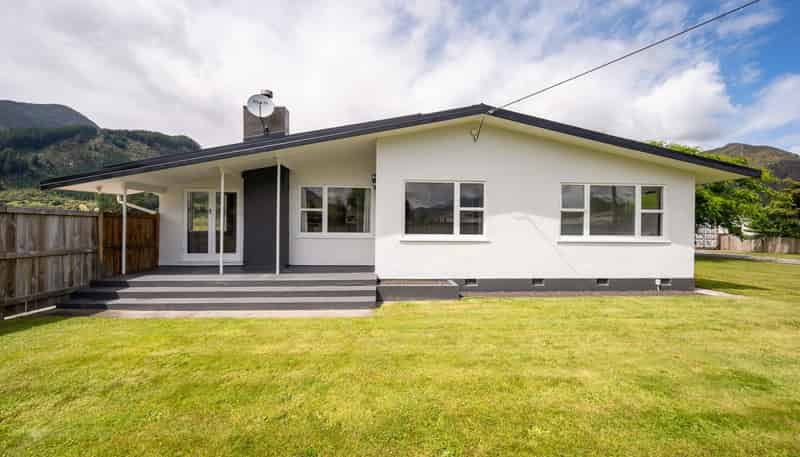 110 Waller Street, Murchison