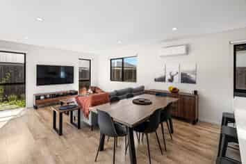 7 Cowley Lane, Rolleston