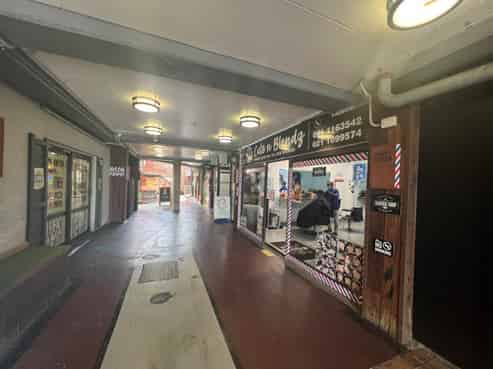 AFFORDABLE CENTRAL PAIHIA RETAIL
