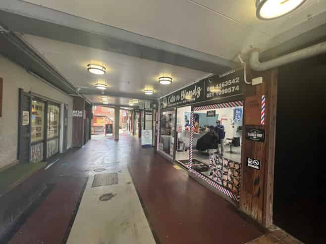 AFFORDABLE CENTRAL PAIHIA RETAIL
