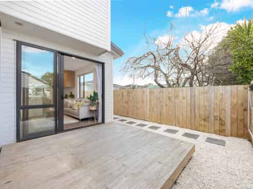 96B Botany Road, Botany Downs