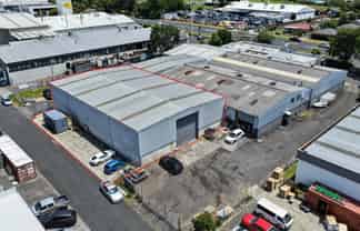 717sqm High stud warehouse East Tamaki