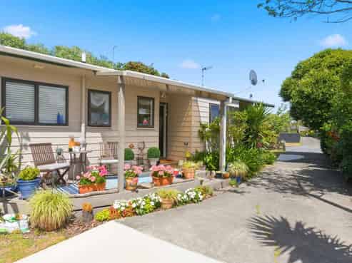 5 Dennis Taylor Court, Paraparaumu