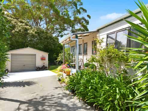 5 Dennis Taylor Court, Paraparaumu