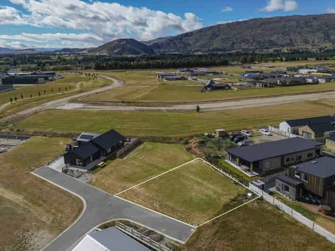 6 Durry Lane, Wanaka