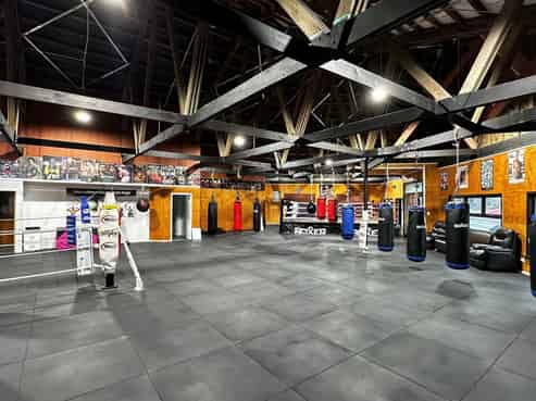 Slick open plan commercial premises