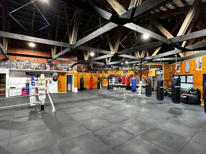 Slick open plan commercial premises