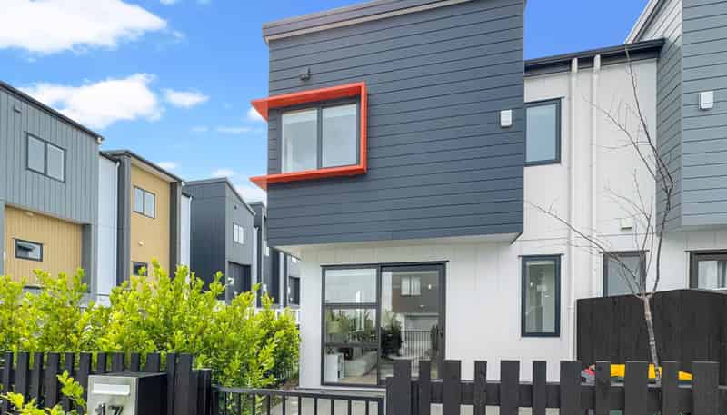 17 Papa Takaro Lane, Flat Bush