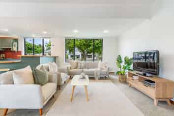 32 Mary Street, Winton