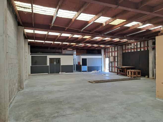 Well located, Affordable Workshop with Office.