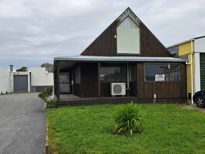 Tech Workshop / Office - Industrial location