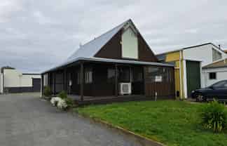 Tech Workshop / Office - Industrial location