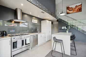 15 George Street, Stokes Valley