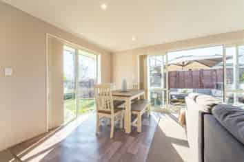 1/52 Whitcombe Street, Temuka