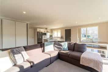 1/52 Whitcombe Street, Temuka