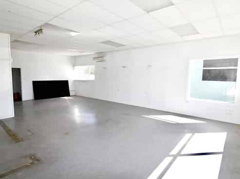 High yield and anchored by a national tenant