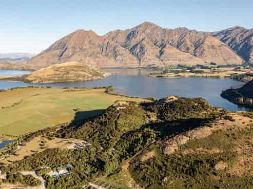 16 Emerald Bluffs Lane, Treble Cone/Mount Aspiring