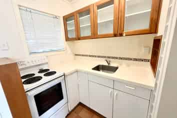 2/23 Mt Carmel Place, Meadowbank